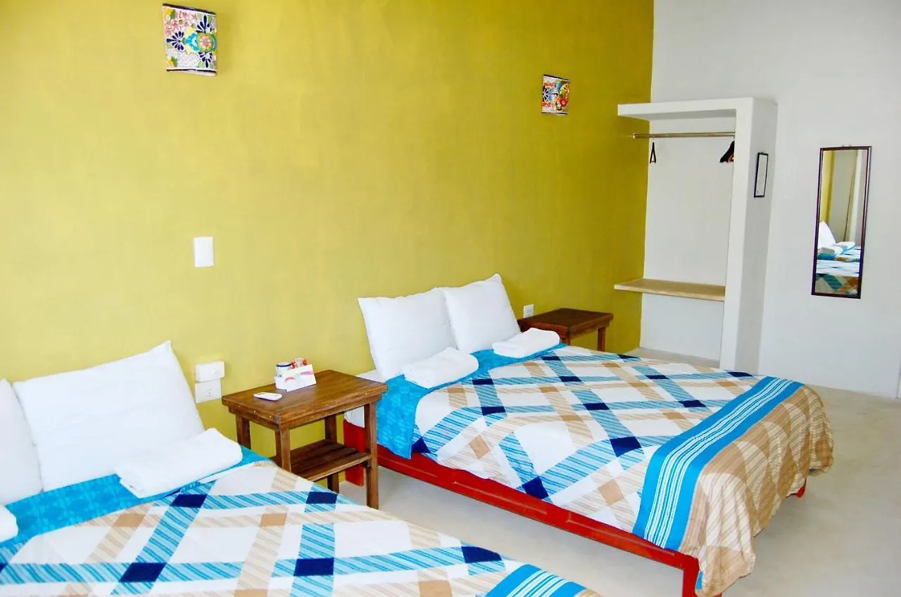 Art Hotel Tulum 0*,  Mexico