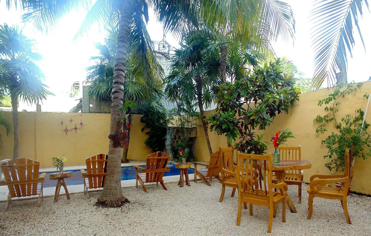 Art Hotel Tulum 0*,